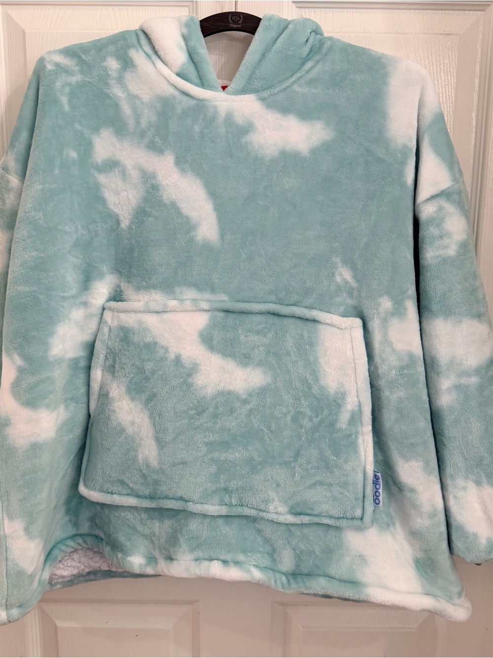 The Oodie Wearable blanket
